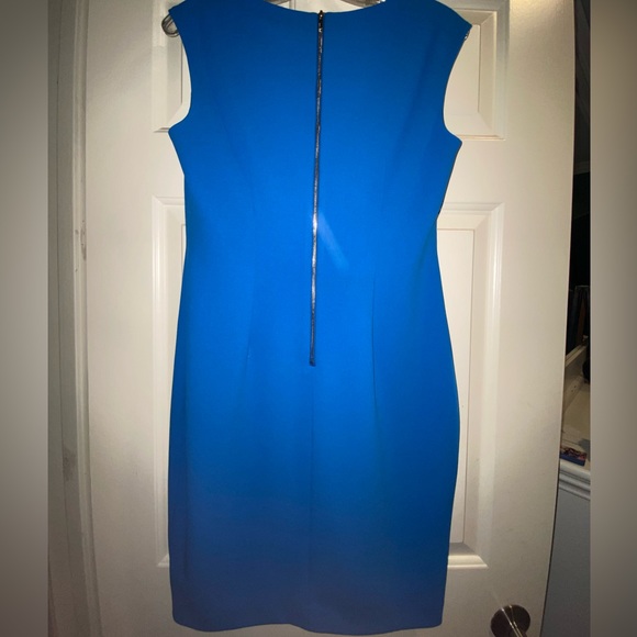New DKNY Blue Fitted Sheath Dress Gold Back Zip Small Knee Length Sleeveless - Picture 2 of 6